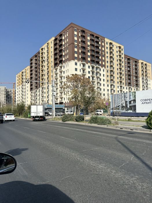 Голден хаус 3-х комнатная квартира уз.бум. Уз. Замин