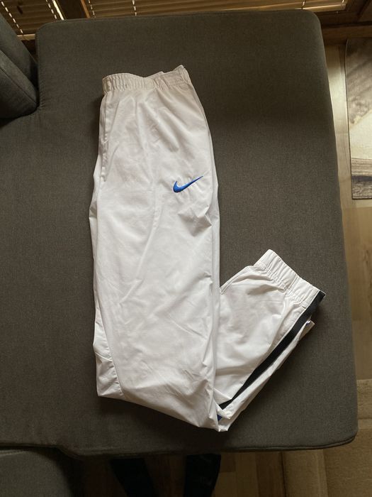 Футболен анцуг на Nike (шушляк)