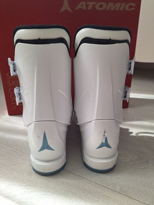 Ски обувки за момиче Atomic 22.5