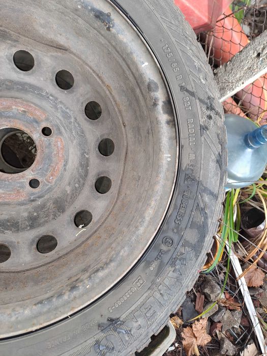 гуми с джанти 14 цола за ситроен