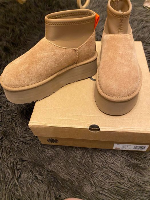 Ugg classic mini dipper
