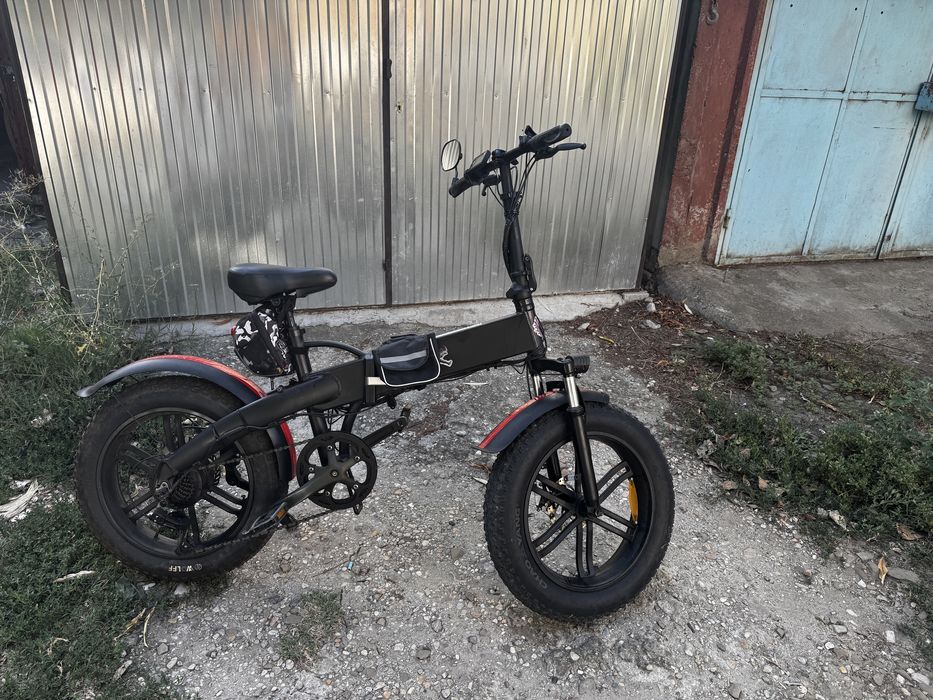 Bicicleta asistata electric