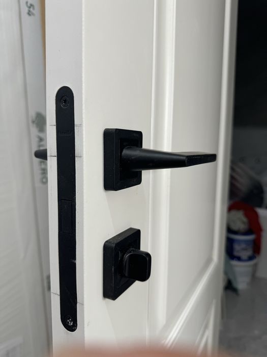 Установка  дверей  Дверь Установка Любой сложность