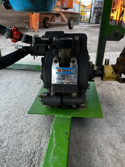 Пръскачка 300литра