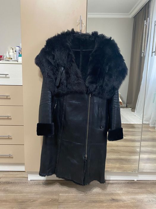 Дубленка женская черная