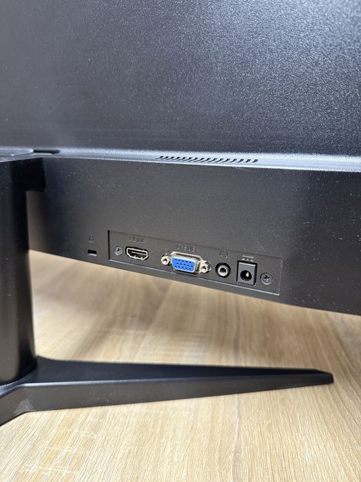 Monitoare 27 AOC LED IPS