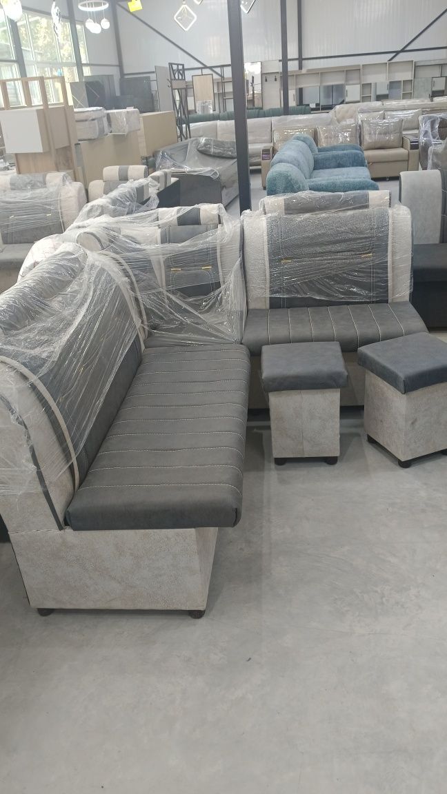 Kuxni ugalok. Tayyor mebel.