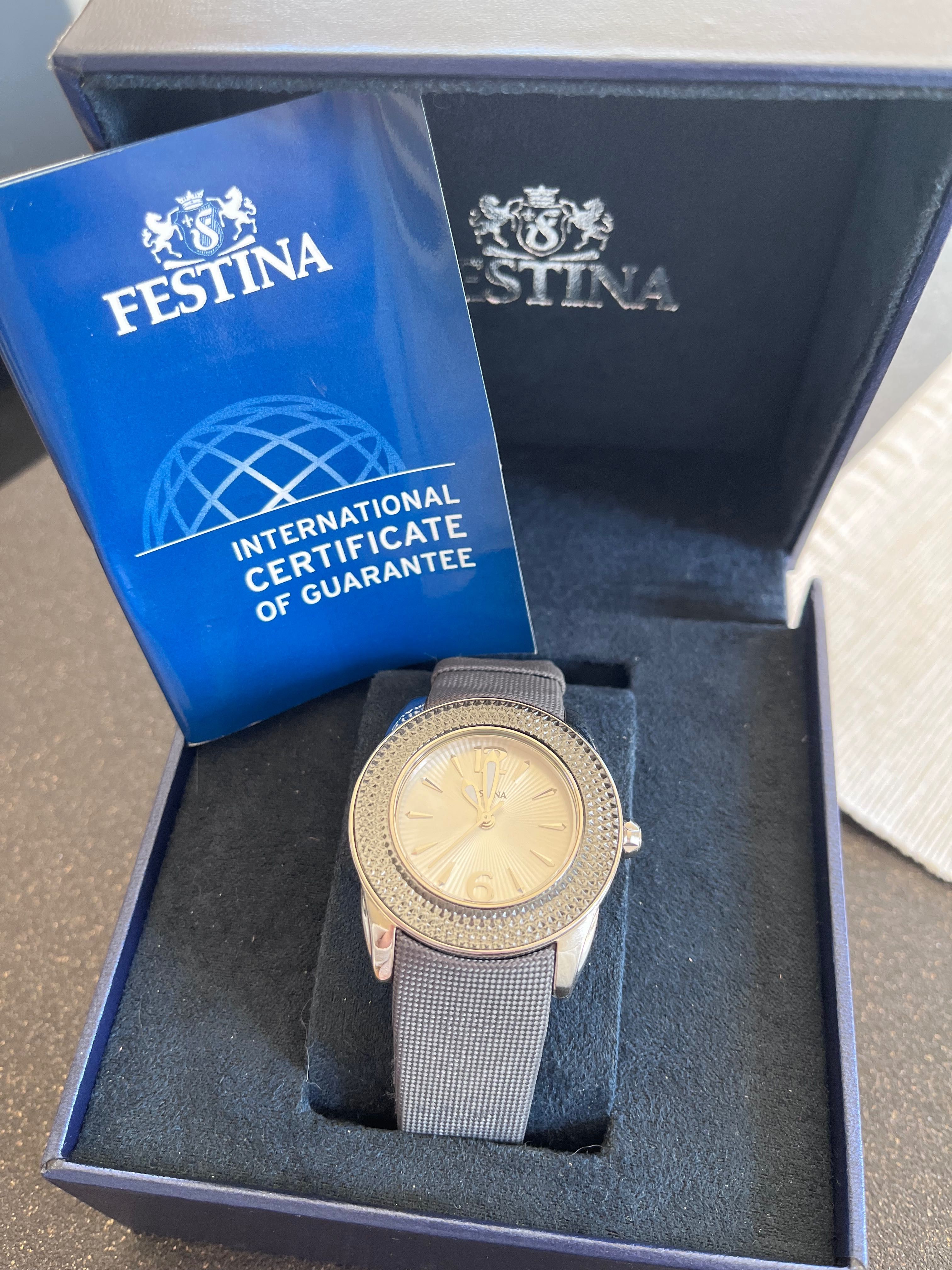 Дамски часовник Festina