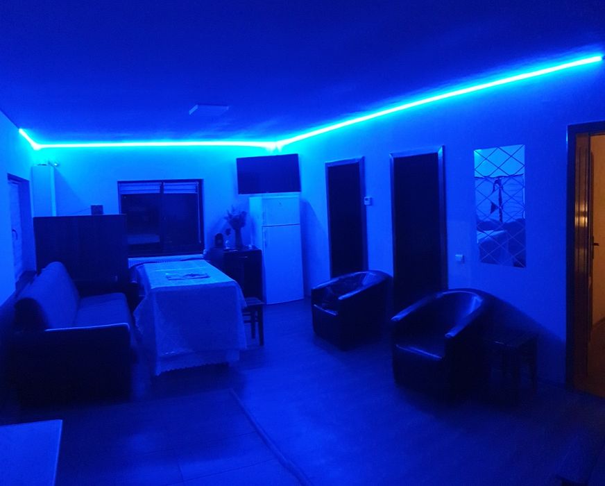 Cabană cu ciubăr Băile Figa