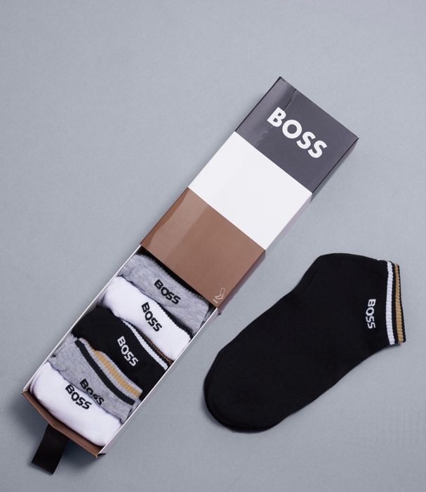 Чорапи и Боксерки