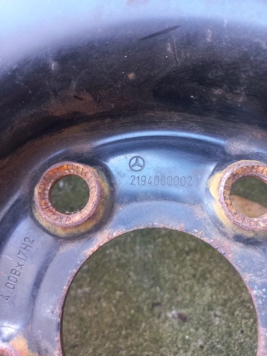 Mercedes Резервна Гума Патерица 17