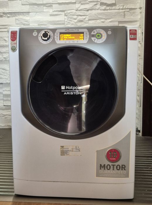 Masina de spalat cu uscator Ariston