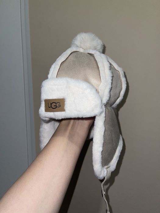 Абсолютно новые шапочки UGG