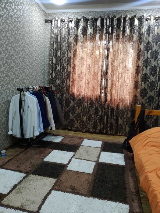 Дом 5 комнат на участке 8 соток недалеко от центра Кибрая