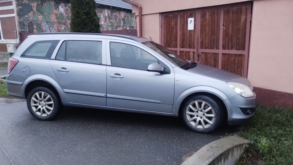 Opel Astra h 1.7