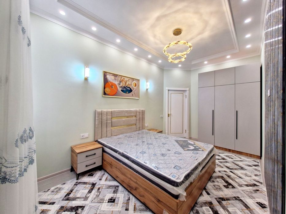 3х комнатная без глухих комнат 85м² на 4 этаже в Новостройке с Лифтом