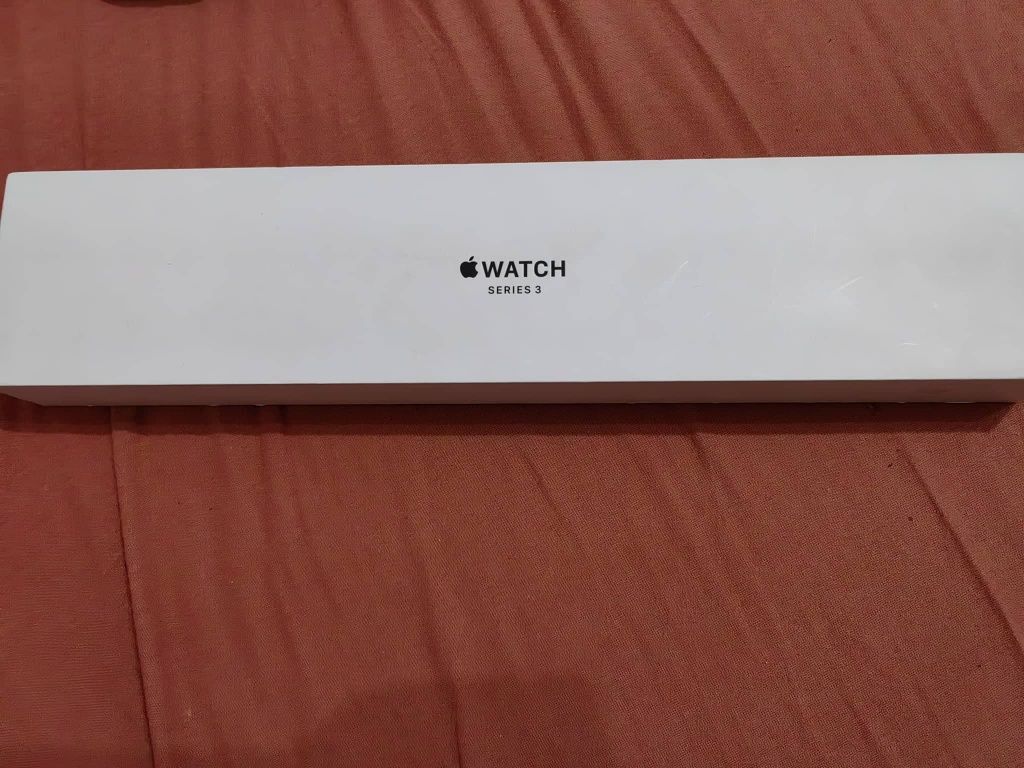 Original apple watch series 3 42мм