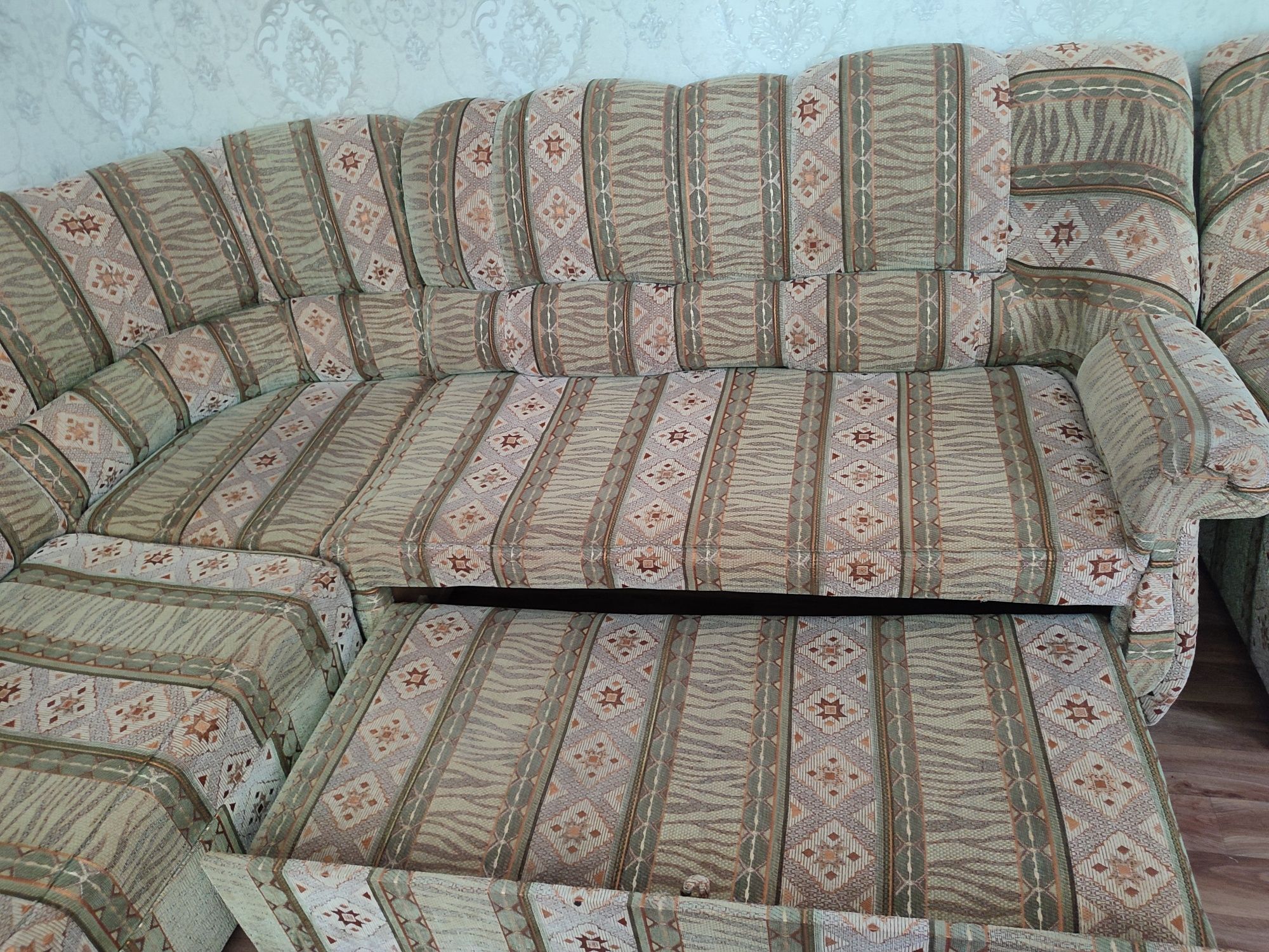 Продам мягкую мебель