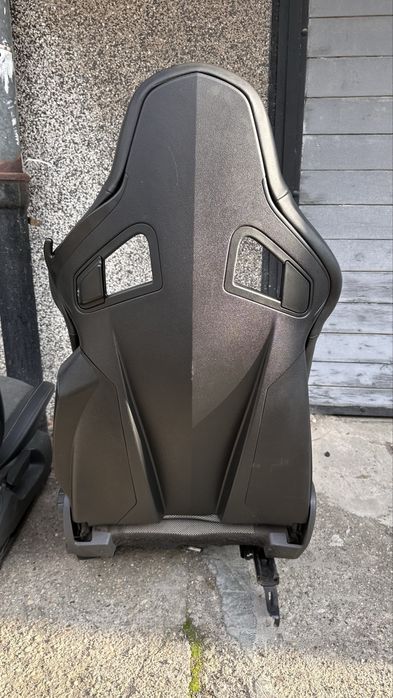 Седалки Recaro от Opel Corsa OPC
