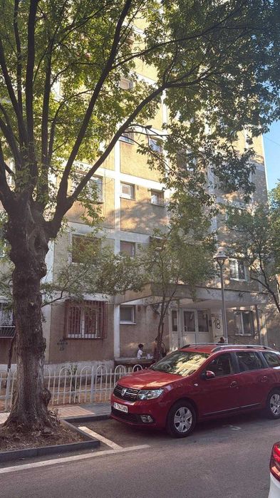 petre ispirescu sebastian 10 minute metrou unirii proprietar