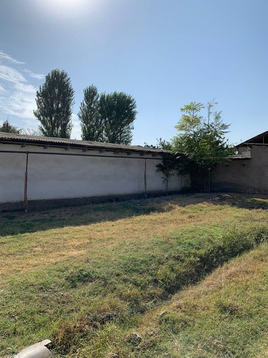 Srochna 12 sotix yer sotiladi