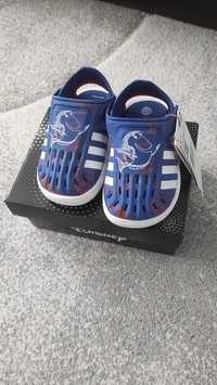 Нови детски сандали Adidas