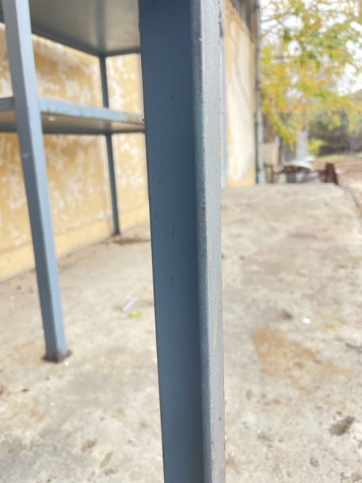 Етажерки/рафтове 2 броя стария материал