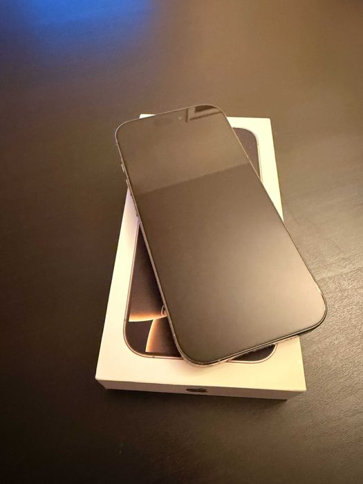 iPhone 16 Pro 128GB, Неразличим от нов