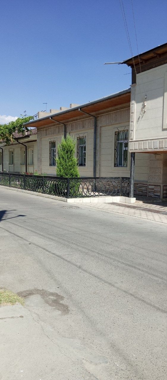 СРОЧНО!!! Продается Бирлик махалля 5,2 сотих Фасад 20 метр 7 та хона