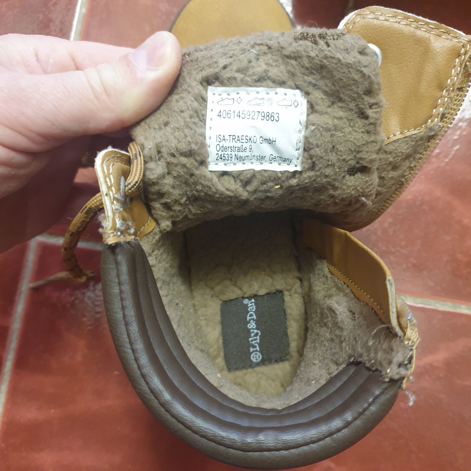 Vand bocanci OUTDOORS marimea 32