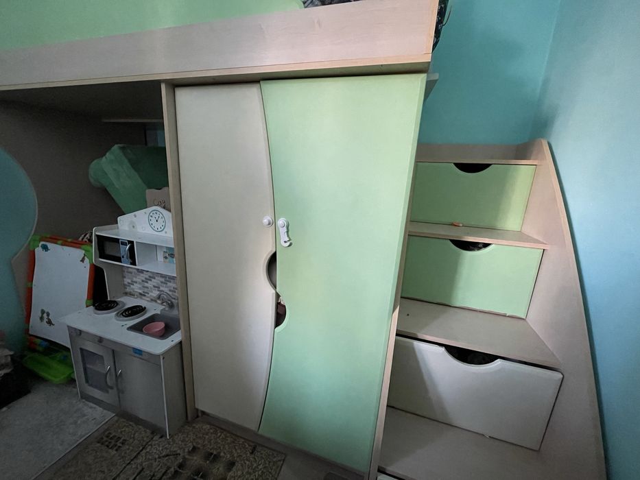 Кровать-чердак подростковая