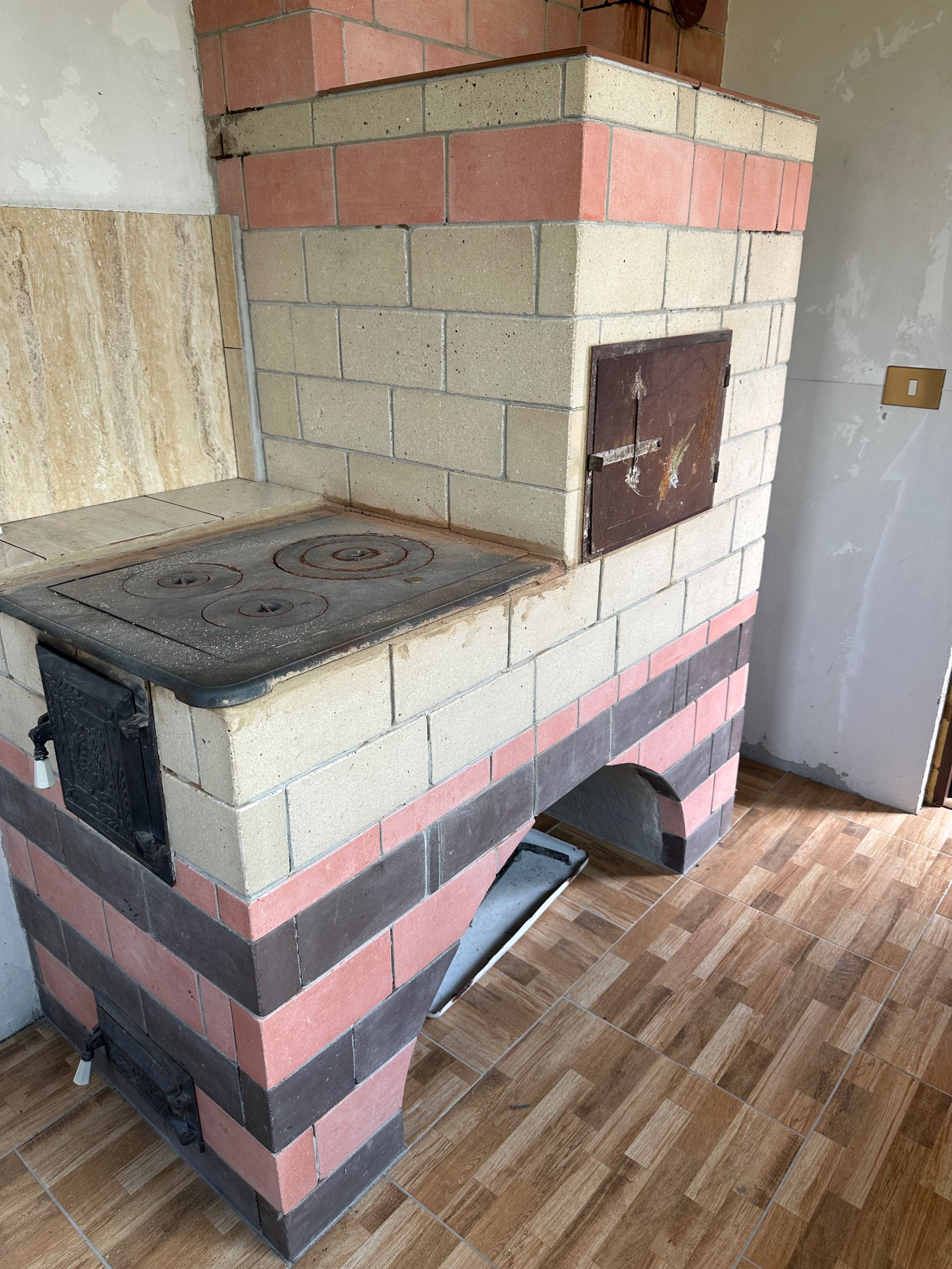 casa noua teren 3000mp judetul Neamt Piatra Soimului Roznov Savinesti