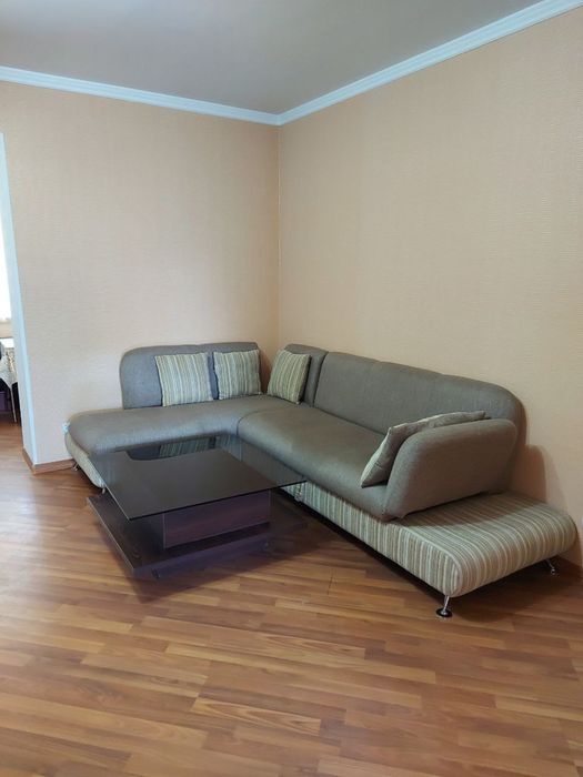 ЦУМ, чимкентская, кафе Бон. 2/4/4