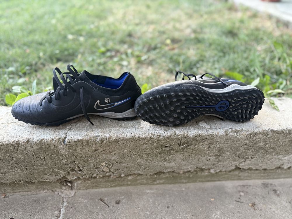 Футболни обувки Nike LEGEND 10 PRO TF