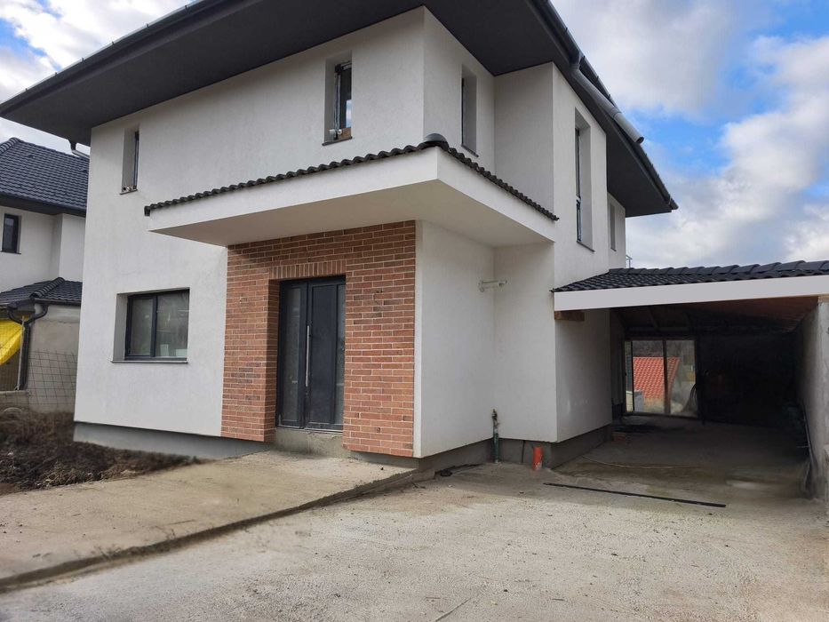 Casă individuală finisata 193mp, teren 583mp, garaj-BLACK FRIDAY