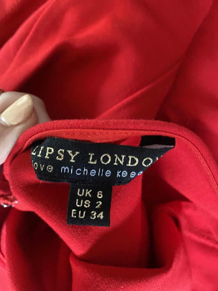 Червена официална рокля Lipsy London by Michelle Keegan,