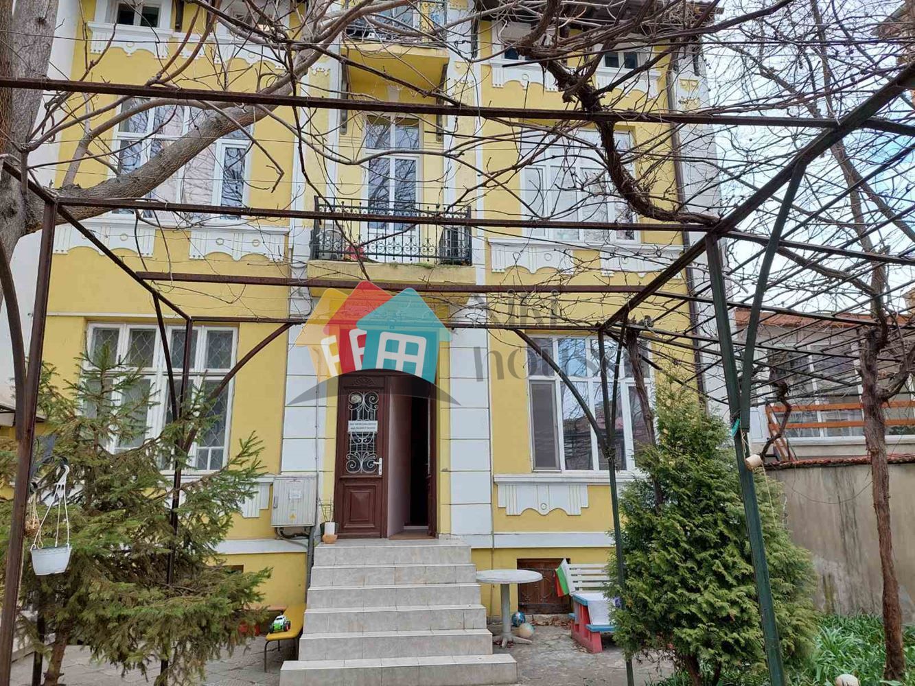 в Варна-Център площ 0 цена 850