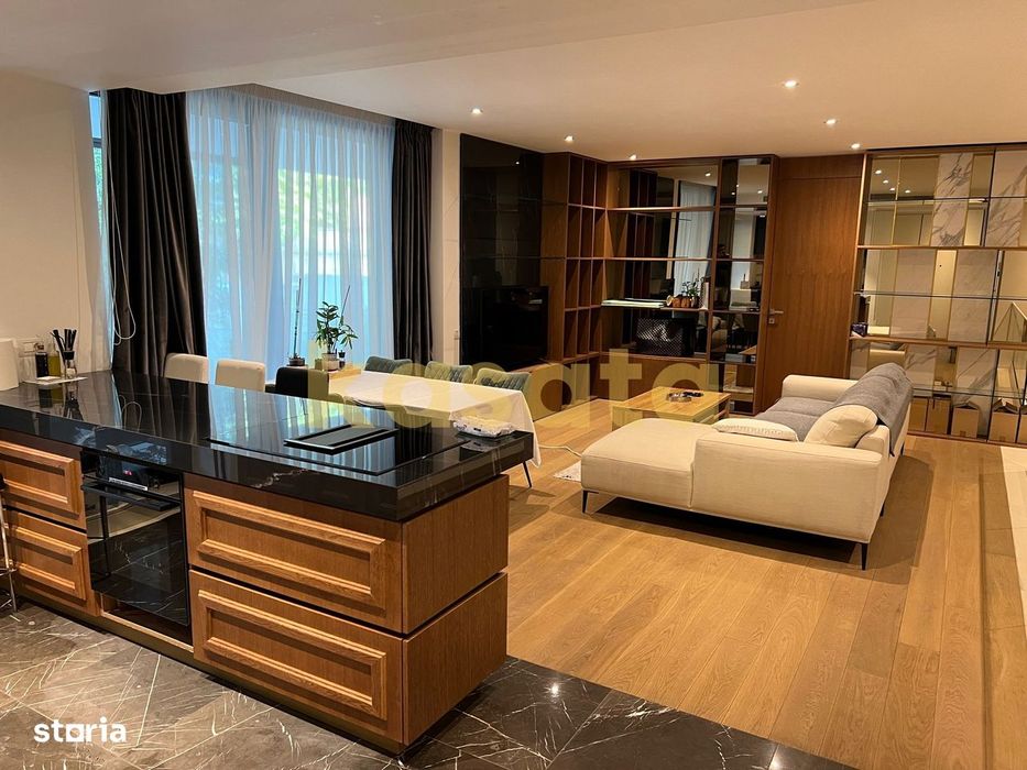 Apartament Premium 4 Camere cu Curte Privată – Primăverii