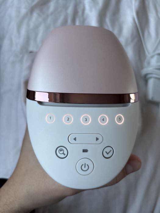Epilator Philips IPL Lumea Prestige BRI950