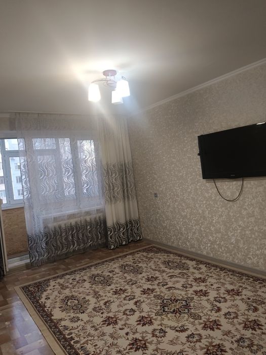 Сдам срочно 1 ком кв на длительный срок, в 11 мкр