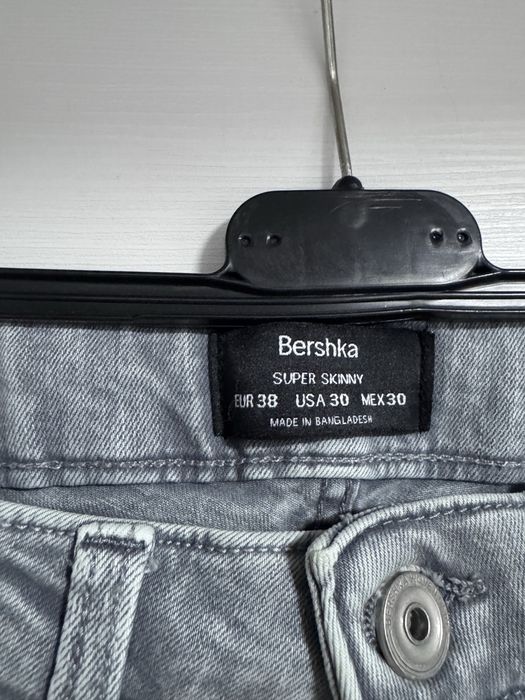 Дънки zara/bershka