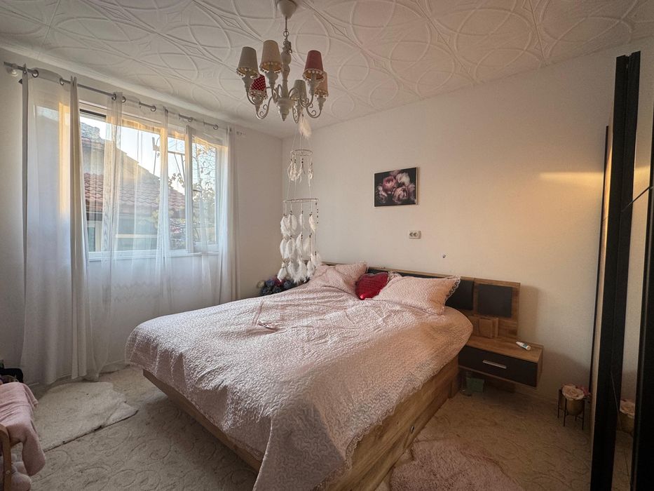 Продава се Етаж от къща в Търговище, Център - 94 кв.м за 760 €/кв.м - Снимка #3