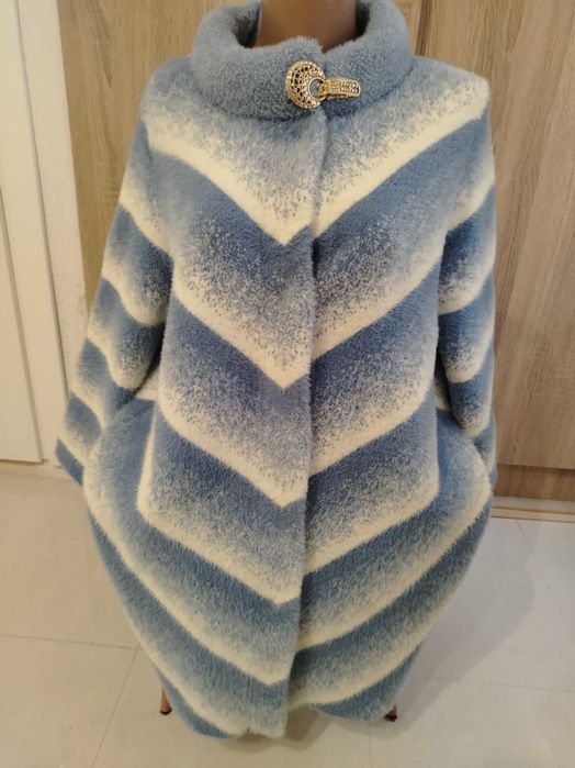 Палто дамско 65 лв