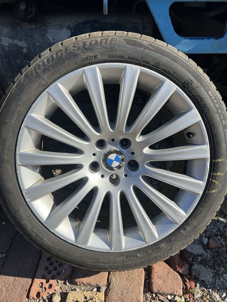 Оригинални BMW джанти със зимни гуми