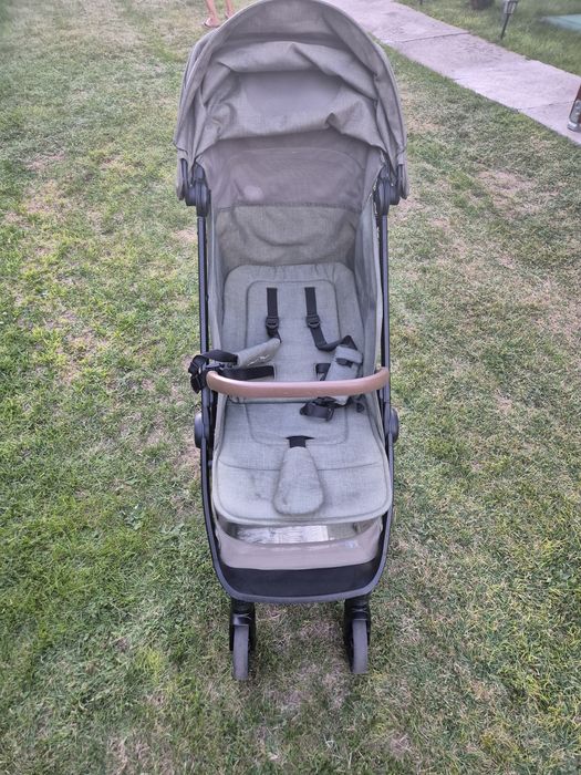 Vand carucior nuna trvl -usor negociabil