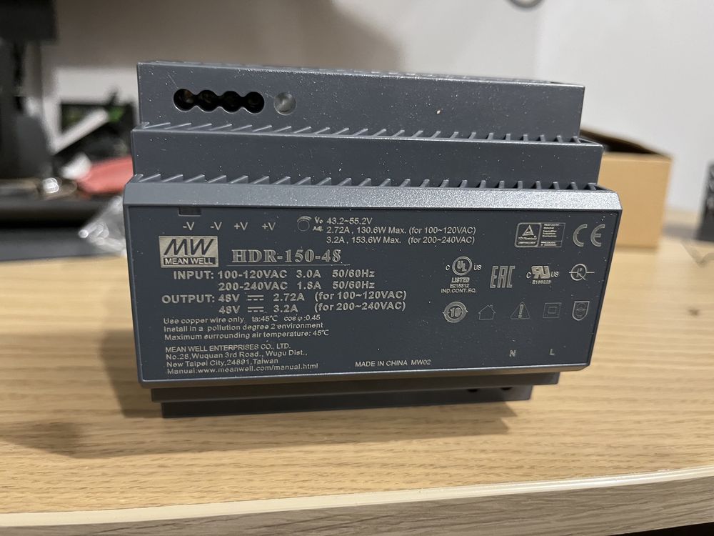DIN захранване Meanwell HDR-150-48 2 броя Чисто нови.