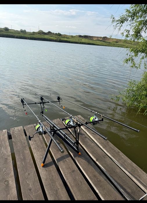 Vând rod pod Dayko full black în stare impecabilă