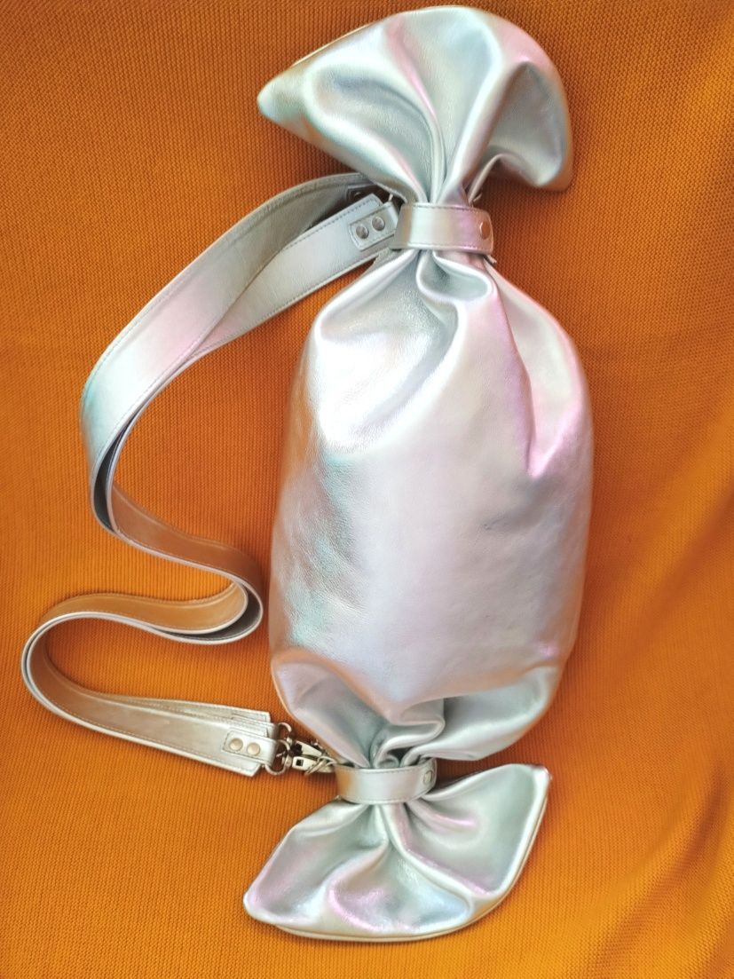 Geanta "Candy" din piele argintie