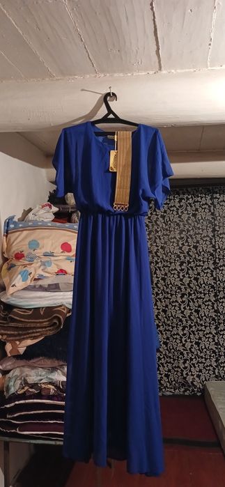 новое платье, размер: 44,с этикеткой, цена 4500тг