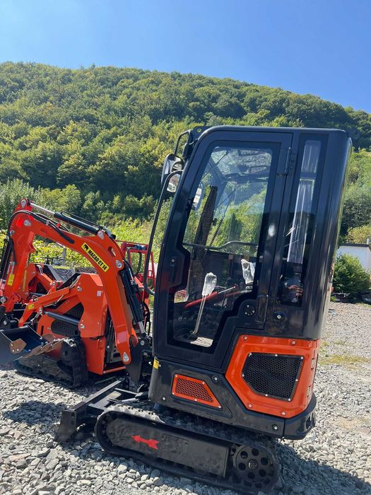 Miniexcavator Macao CT14- Transport Gratuit in toata tara!!!